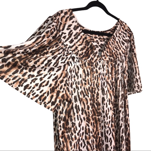 Vintage 1970s Leopard Nightgown Loungewear - Picture 2 of 8